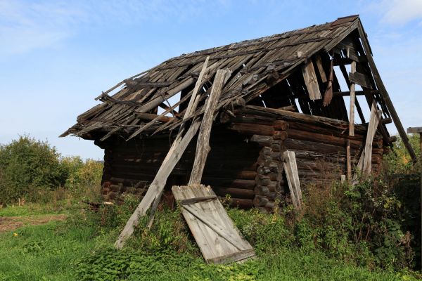 Pole Barn Demolition in Lewes